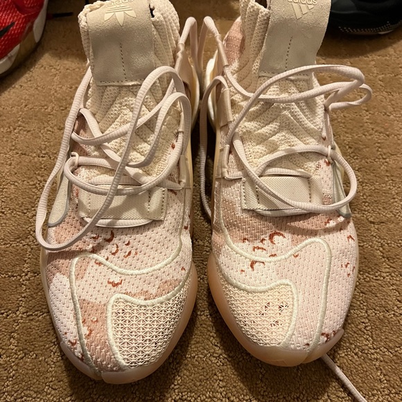 Adidas - Picture 2 of 9